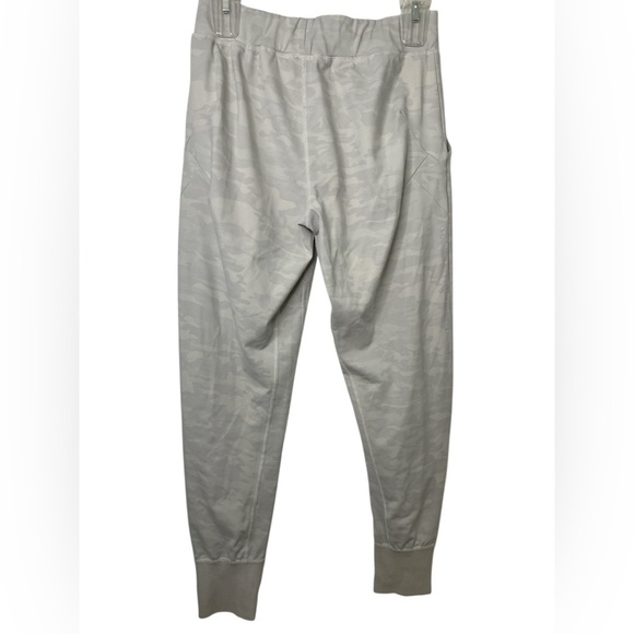 Alphalete Jogger Pants Womens  Camo Pockets Drawstring Stretch M - Picture 2 of 7